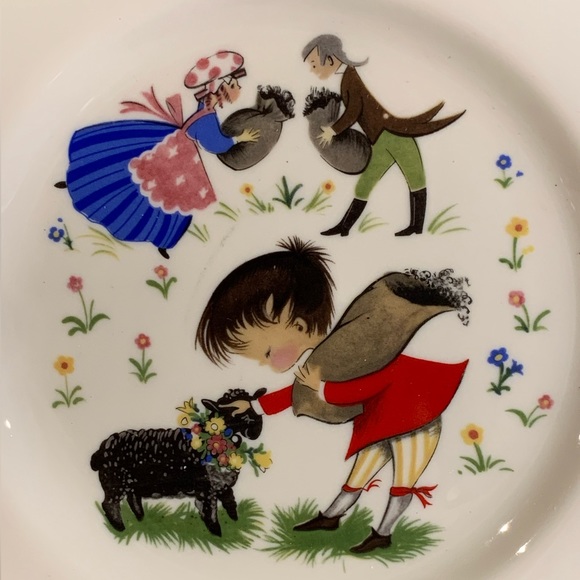VTG Baa Baa Black Sheep 8.5” Hand Decorated Collector Plate - Picture 2 of 5